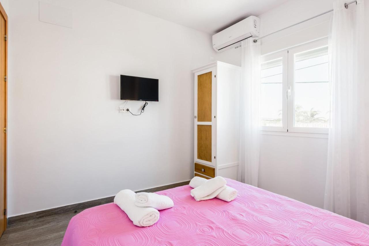 Apartamento La Higuera 3 โกนิล เด ลาฟรอนเตรา ภายนอก รูปภาพ